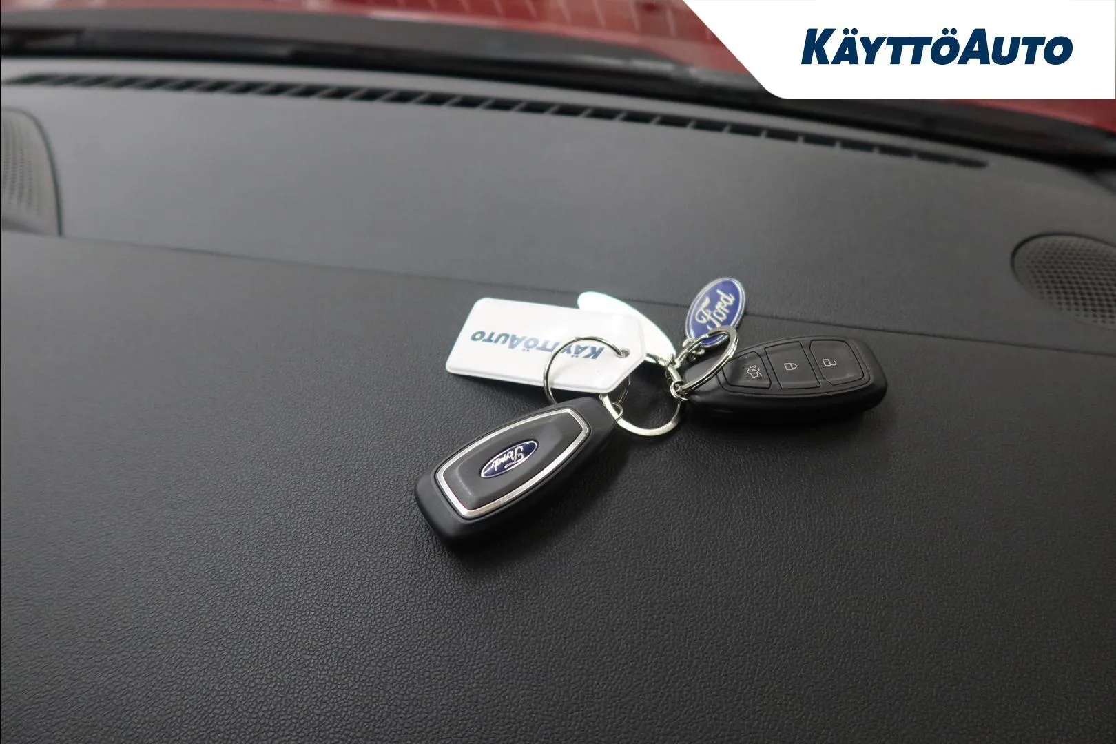 Ford Kuga CPV-883 carousel image
