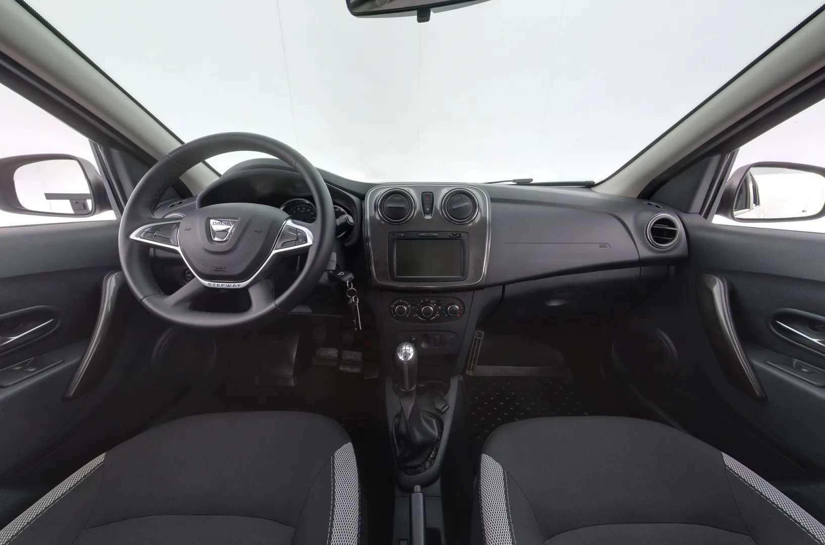 Dacia Logan MCV CMM-336 carousel image
