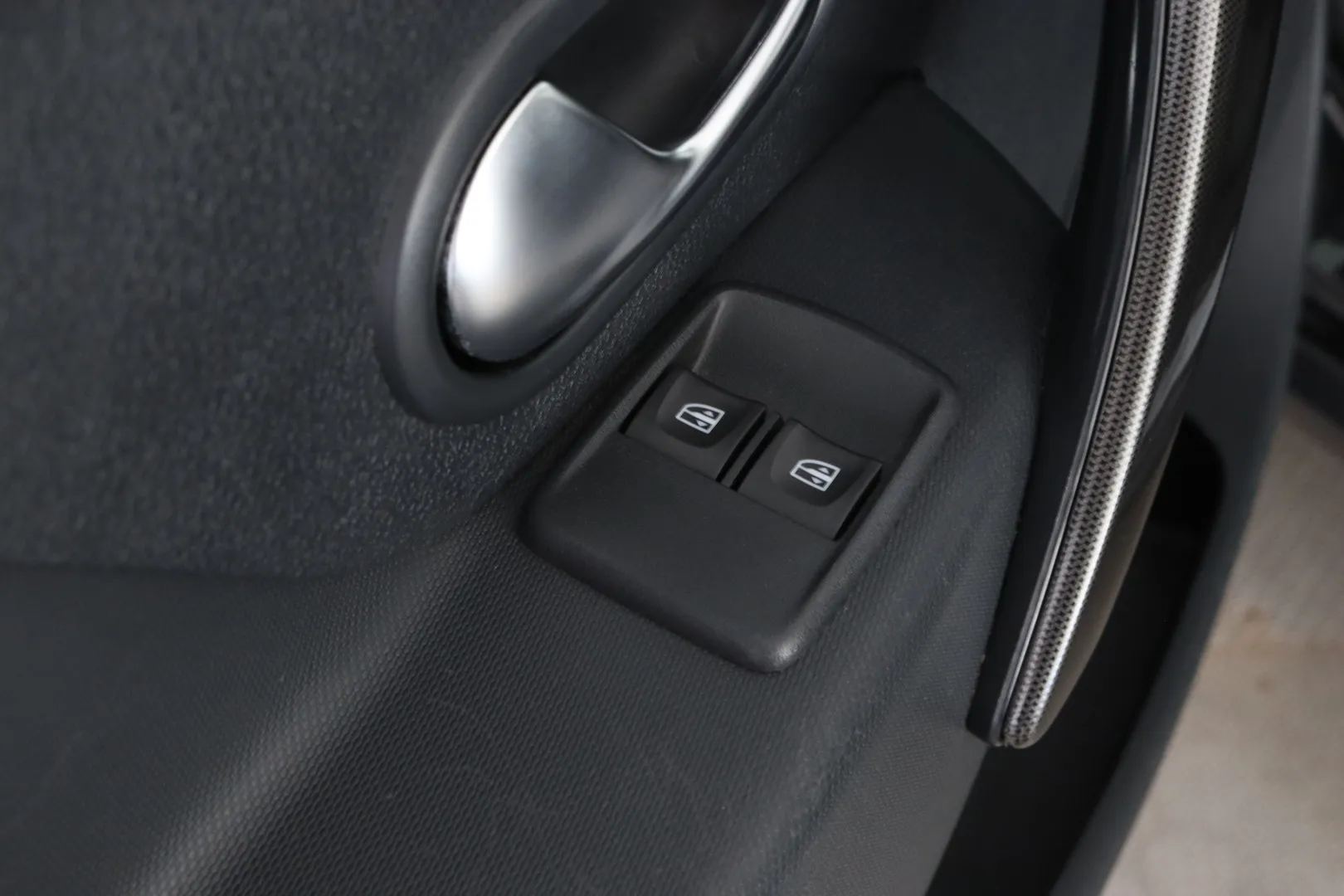 Dacia Logan MCV CMM-336 carousel image