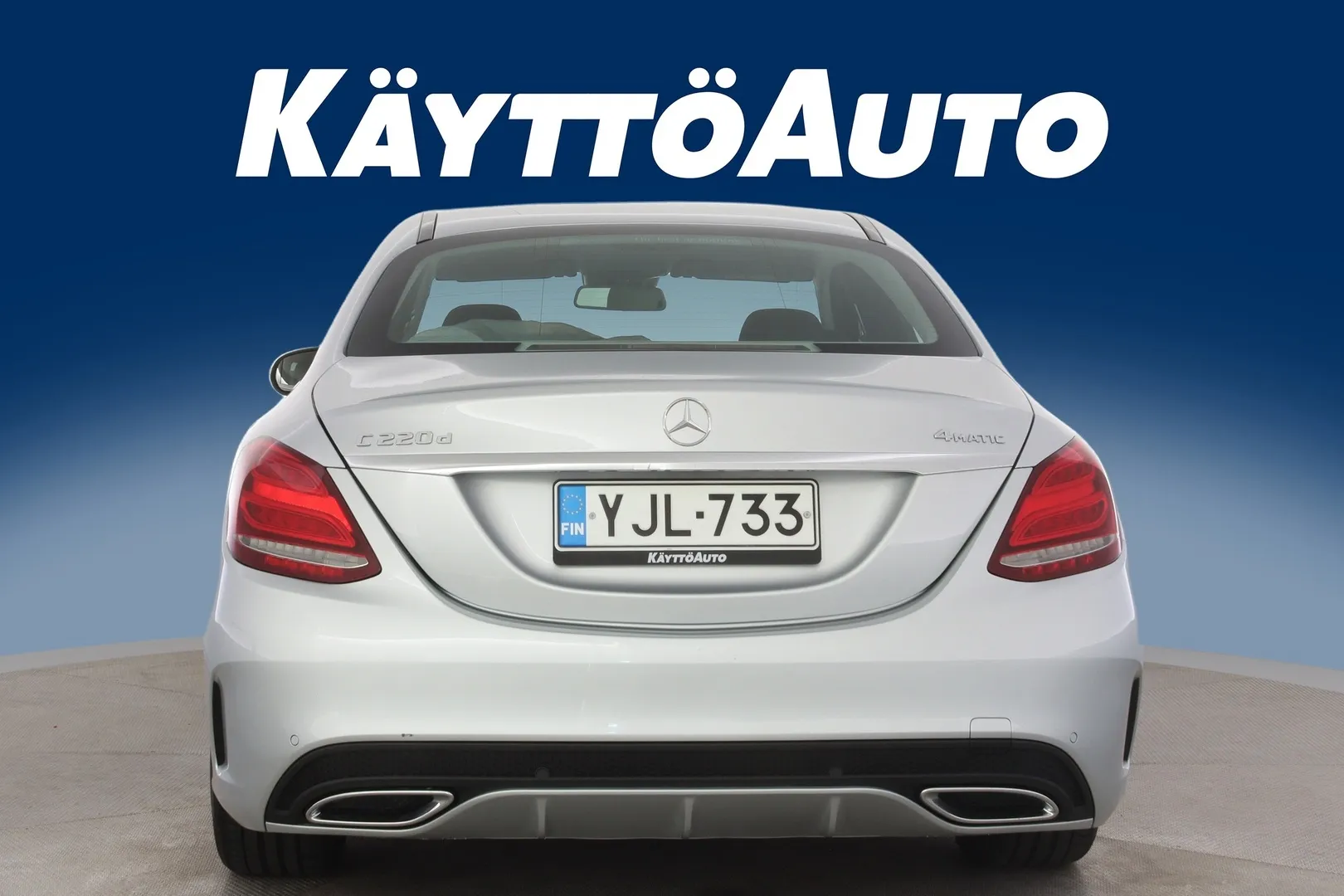 Mercedes-Benz C YJL-733 carousel image