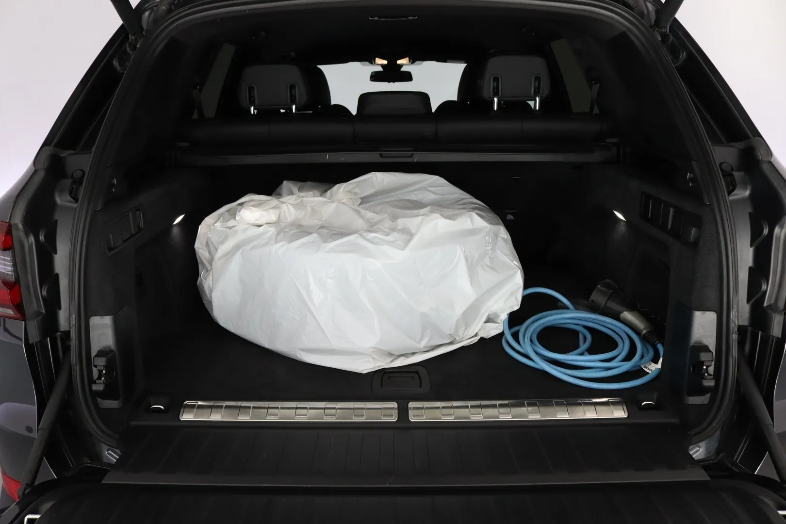 BMW X5 MYS-755 carousel image