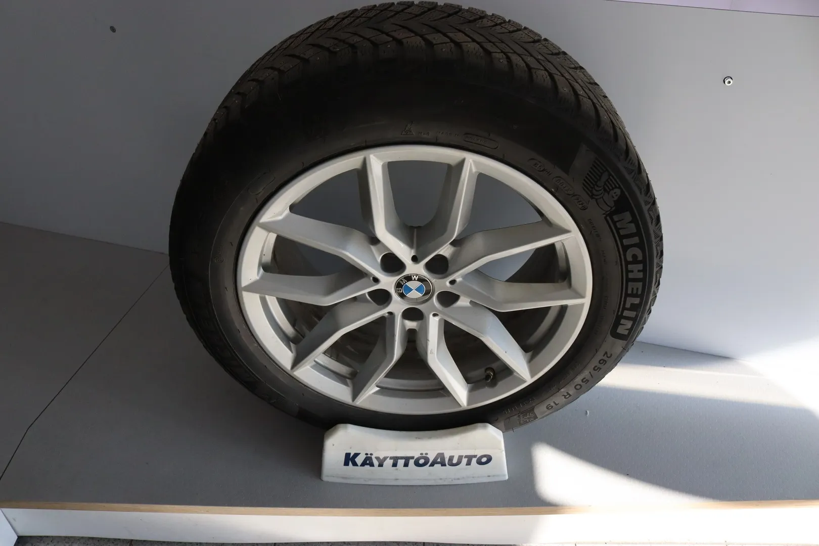 BMW X5 MYS-755 carousel image