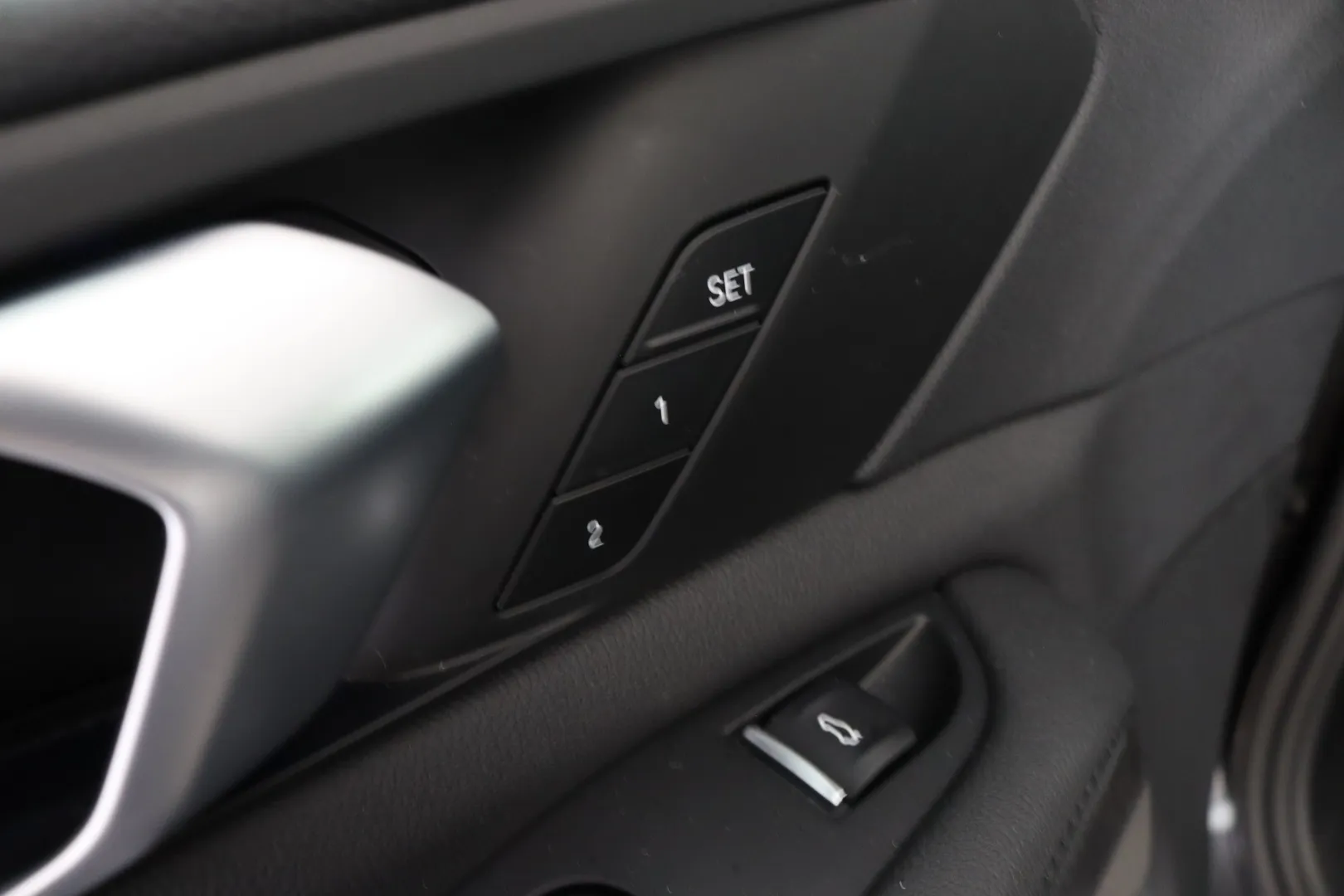 BMW X5 MYS-755 carousel image