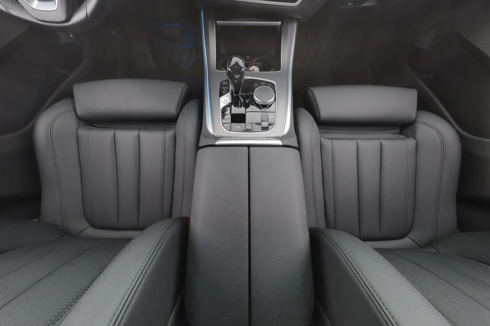 BMW X5 MYS-755 carousel image