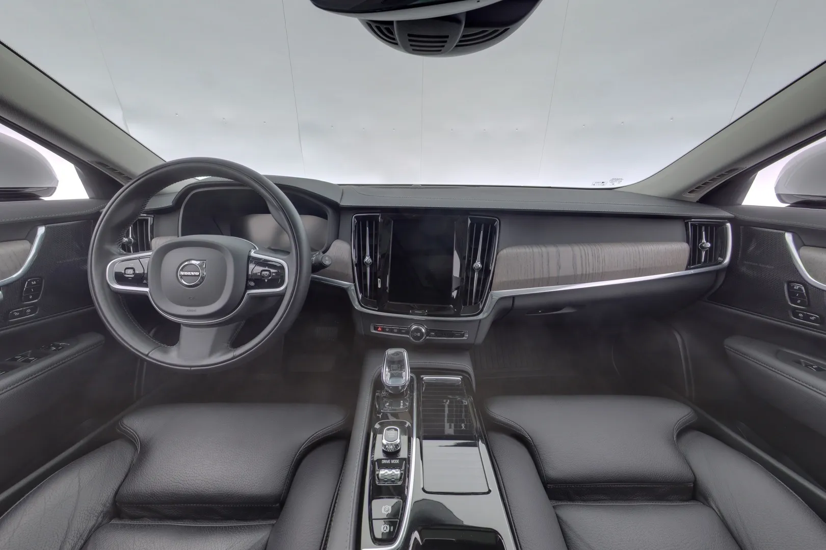 Volvo V90 SPA-152 carousel image