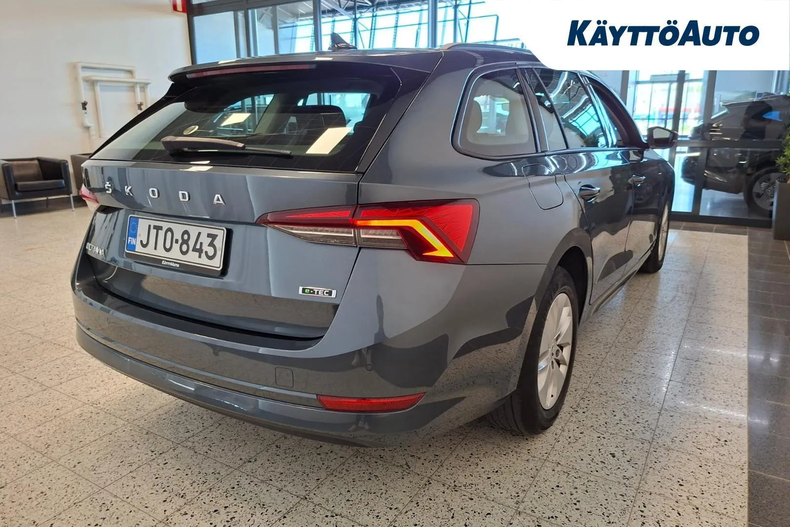 Skoda Octavia JTO-843 carousel image