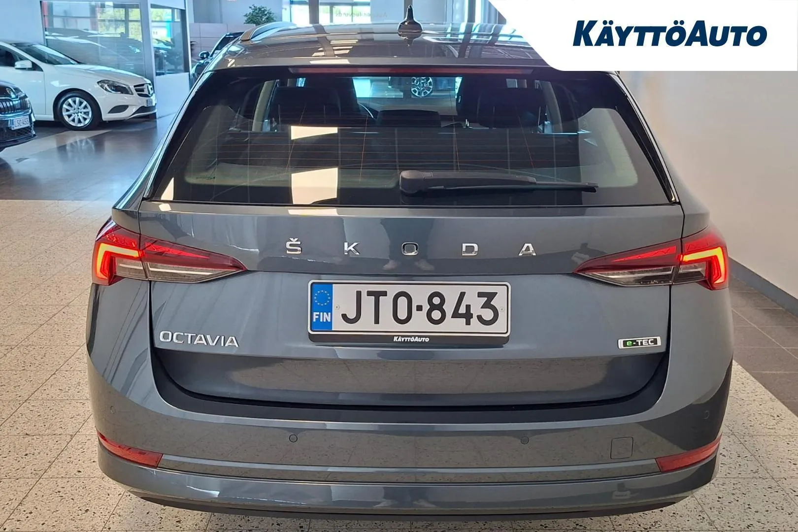 Skoda Octavia JTO-843 carousel image