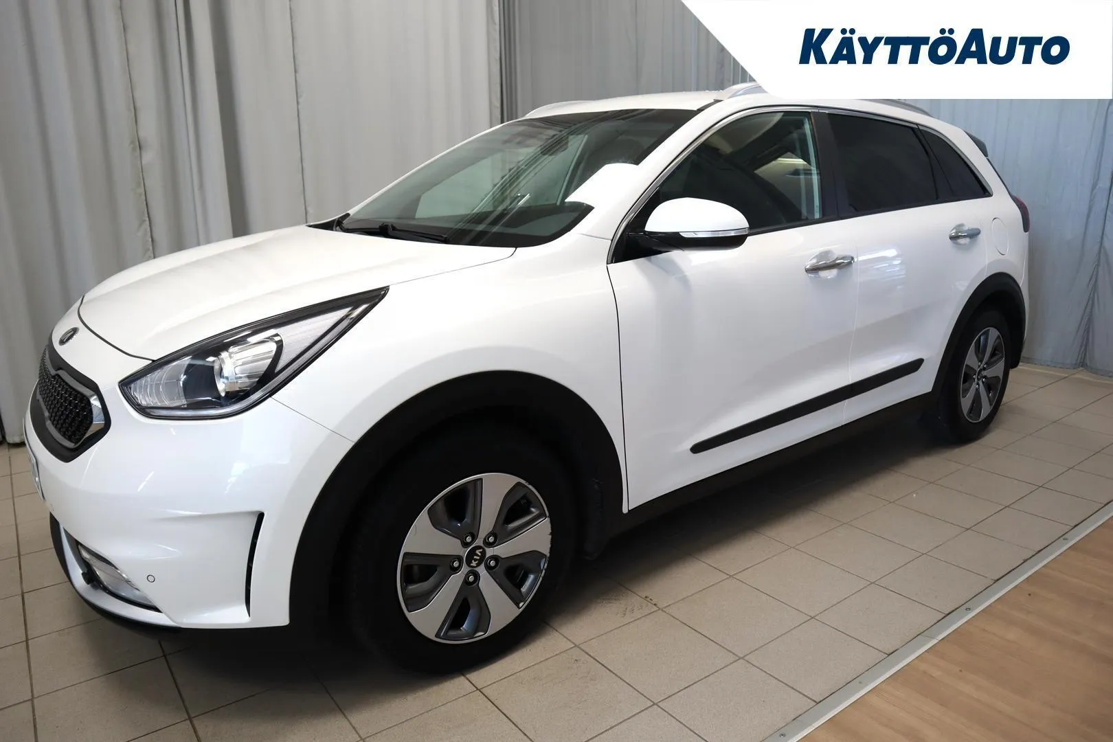 Kia Niro BVT-300 carousel image