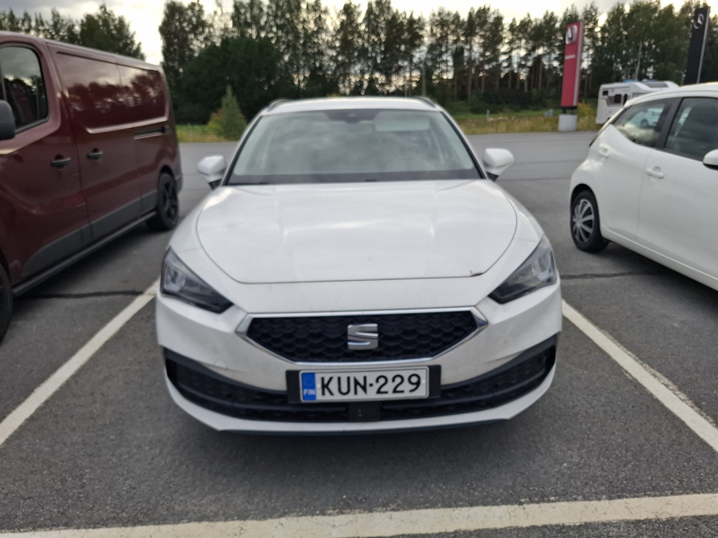 Seat Leon Sportstourer 2021, kuva 3/7