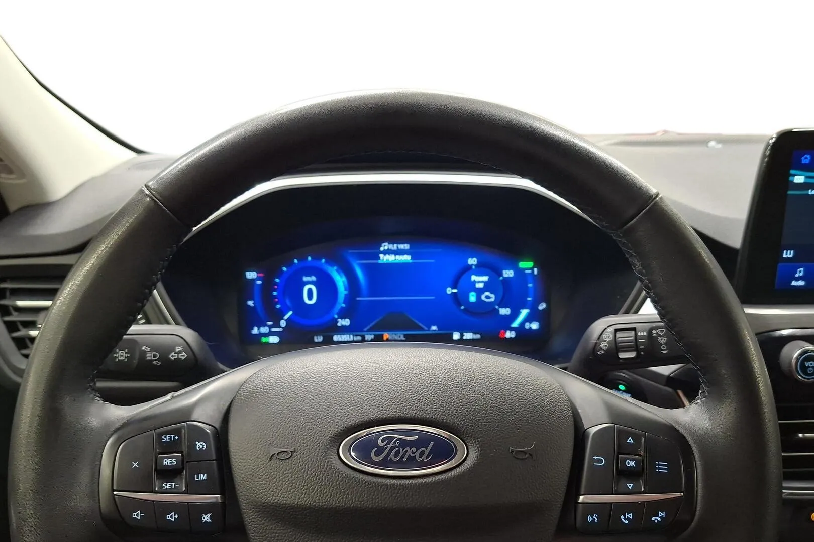 Ford Kuga MOK-208 carousel image