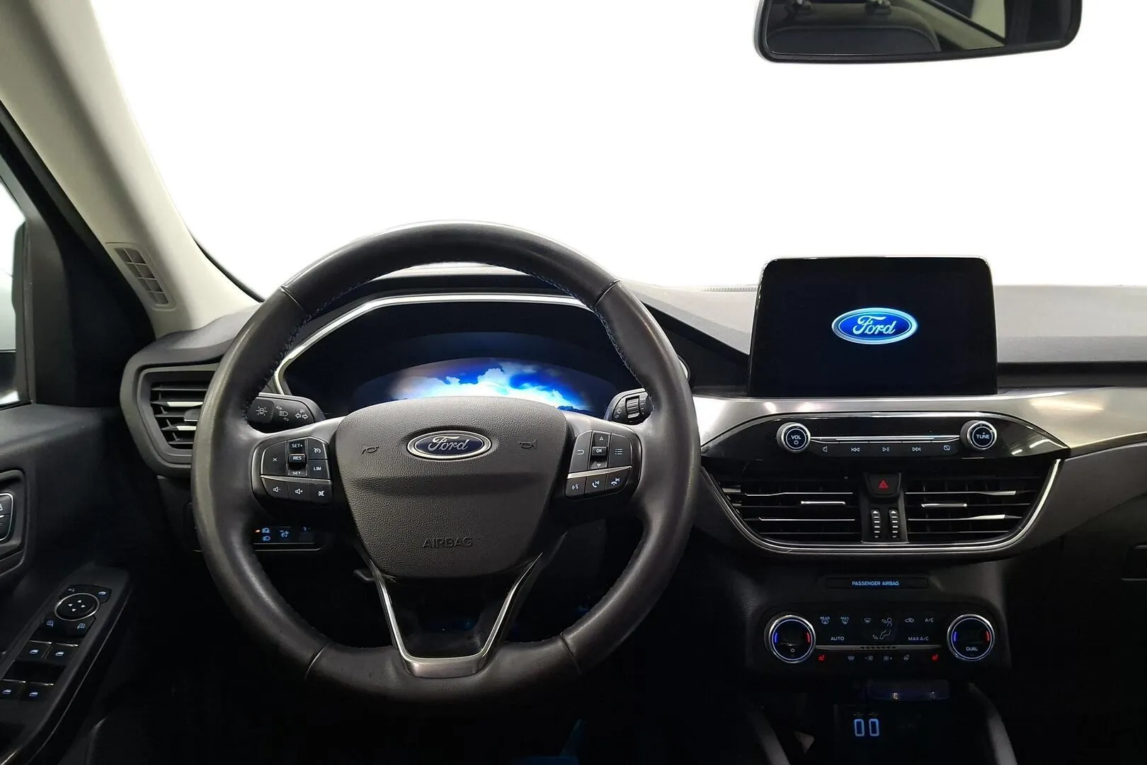 Ford Kuga MOK-208 carousel image