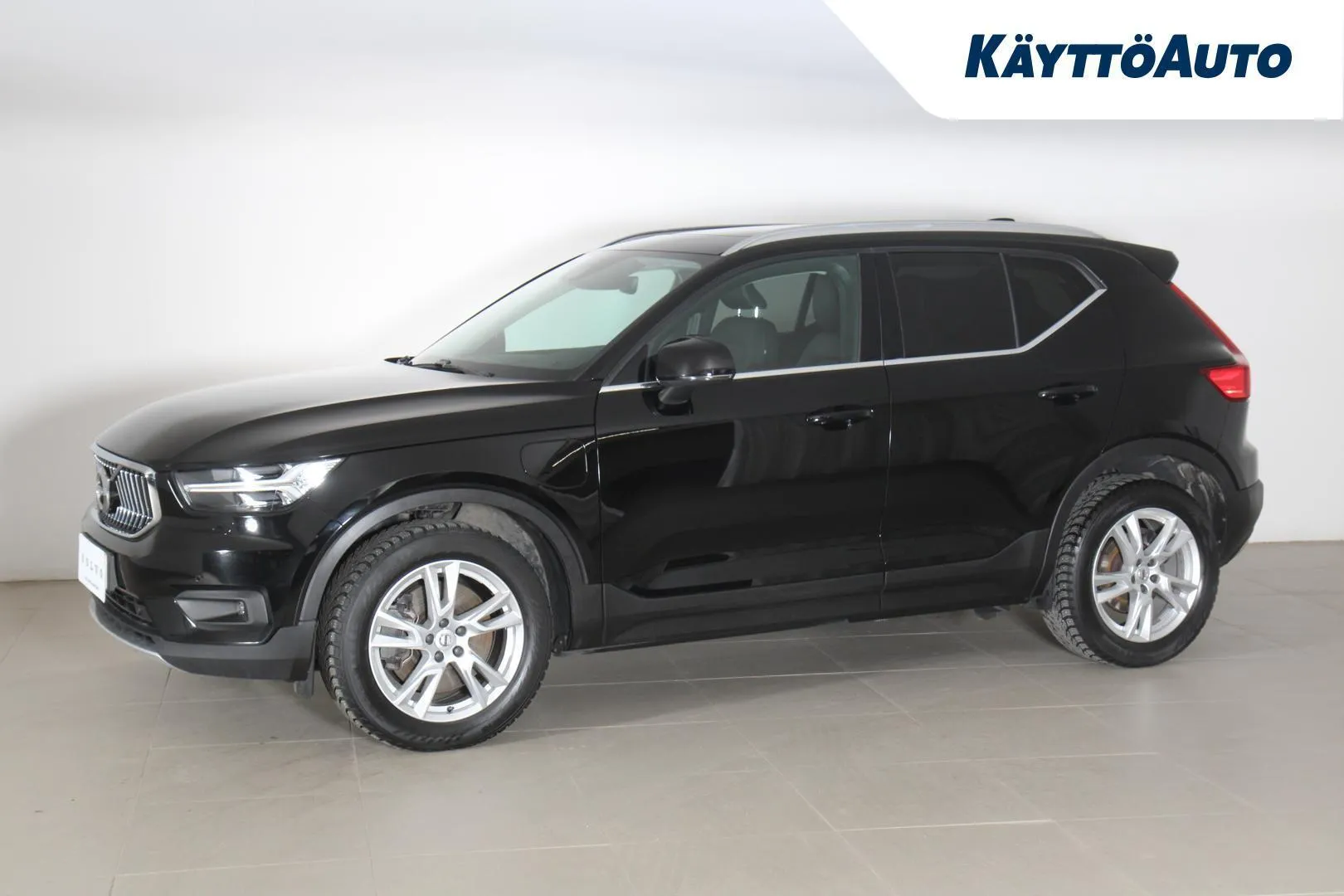 Volvo XC40 SYX-826 carousel image