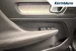 Volvo XC40 SYX-826 carousel thumbs