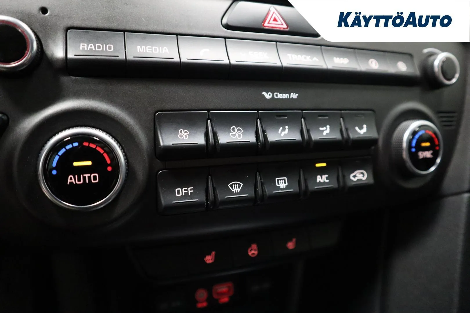 Kia Sportage EON-475 carousel image