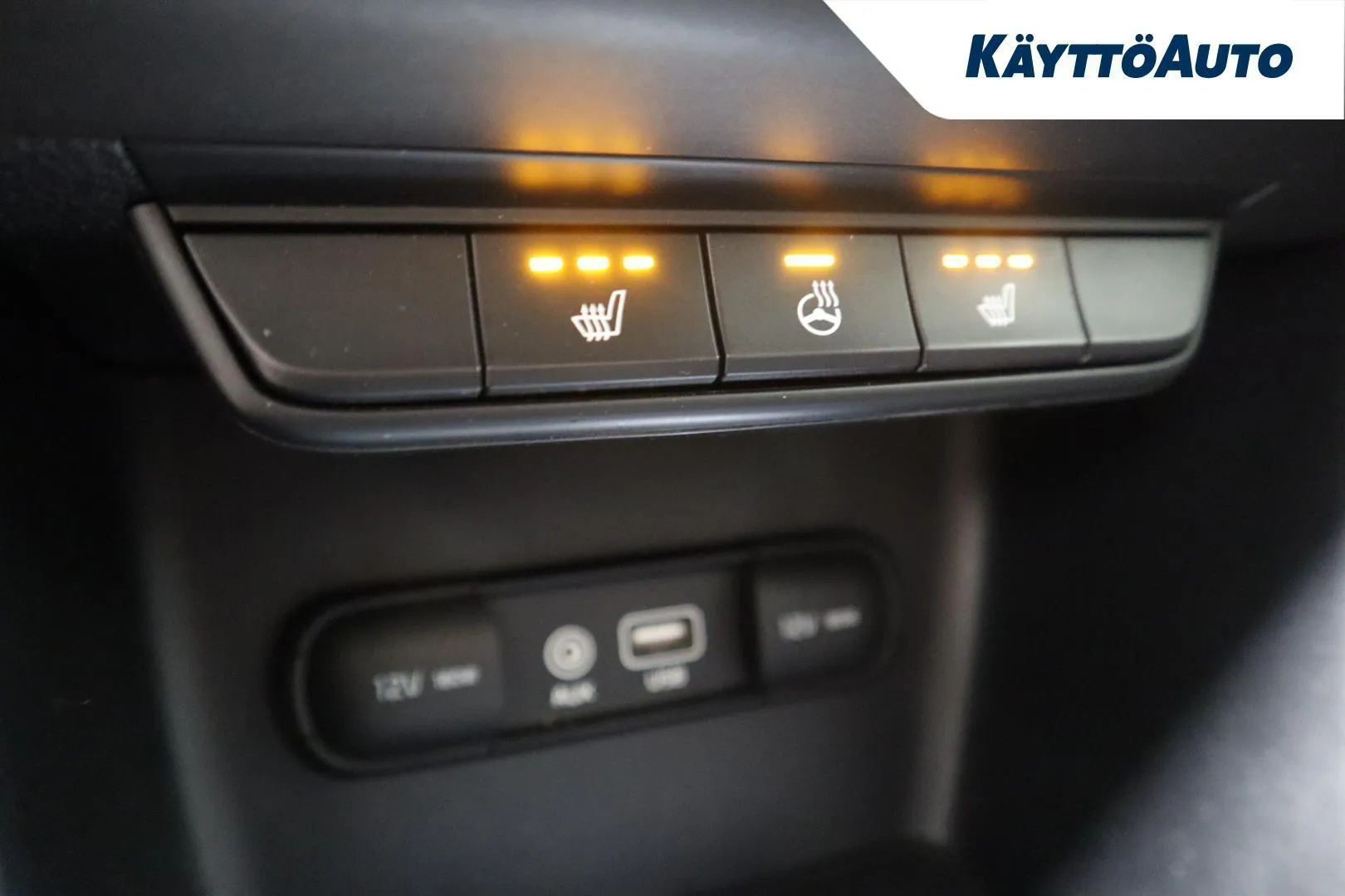 Kia Sportage EON-475 carousel image