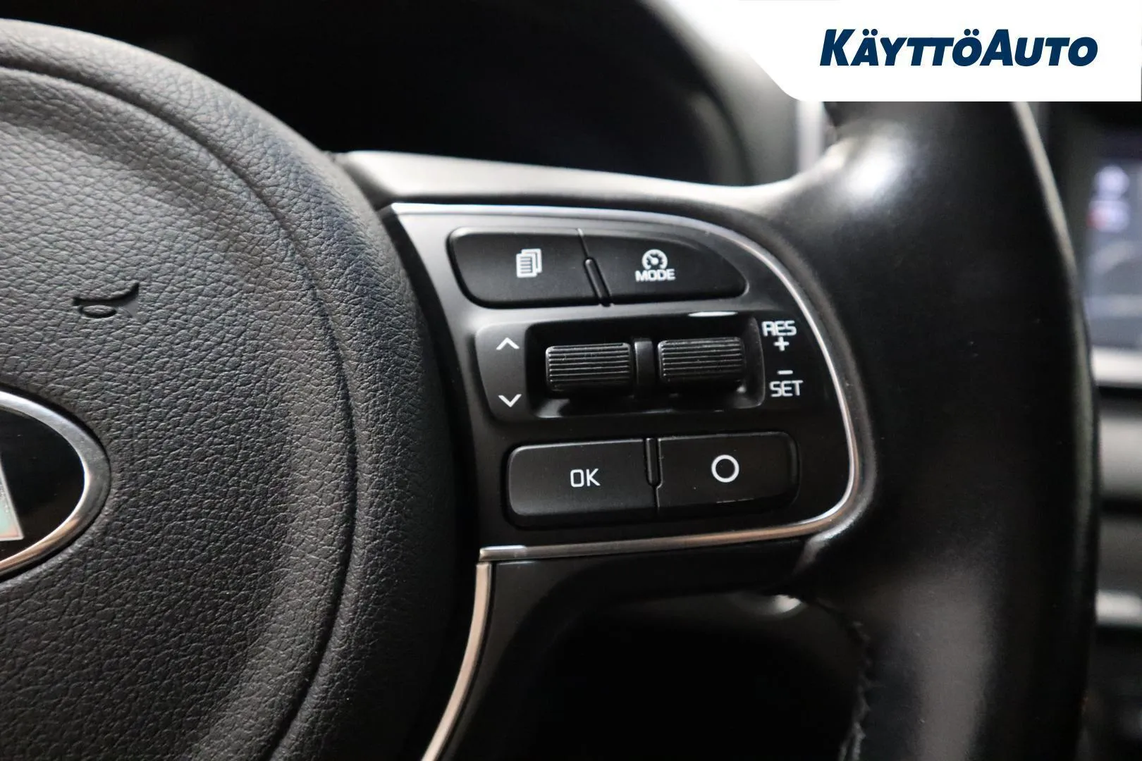 Kia Sportage EON-475 carousel image