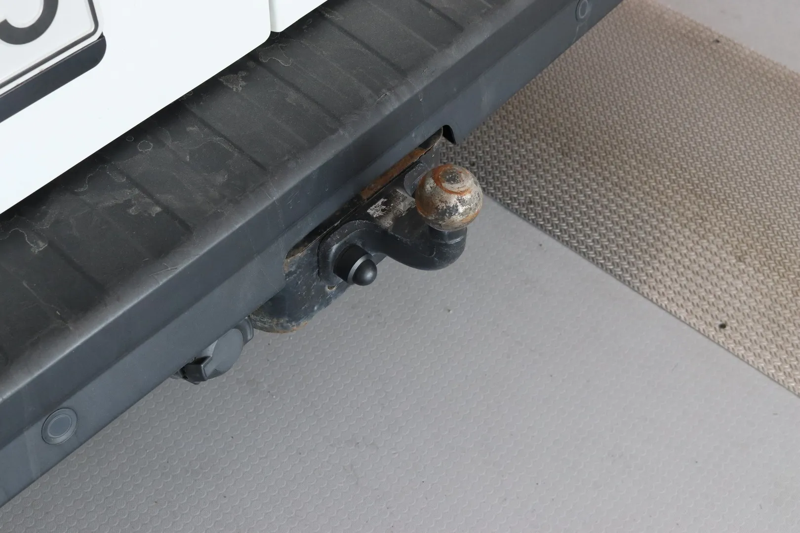 Renault Trafic JML-843 carousel image