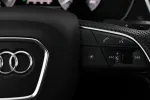 Audi Q5 YXM-335 carousel thumbs