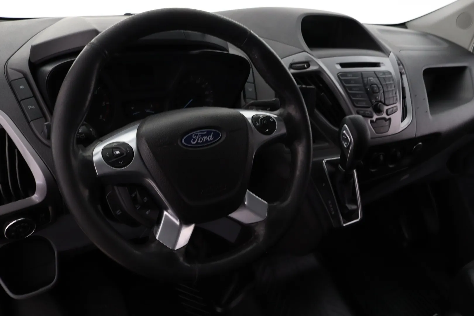 Ford TRANSIT CUSTOM GMM-409 carousel image