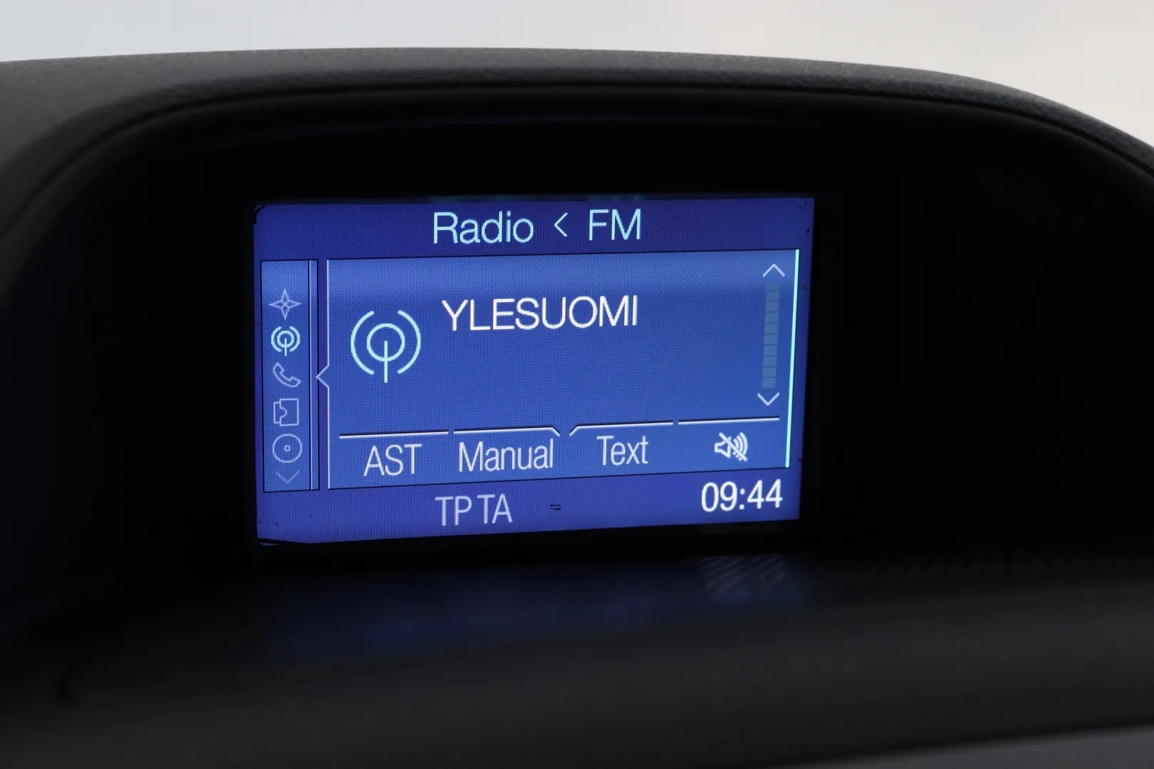 Ford TRANSIT CUSTOM GMM-409 carousel image