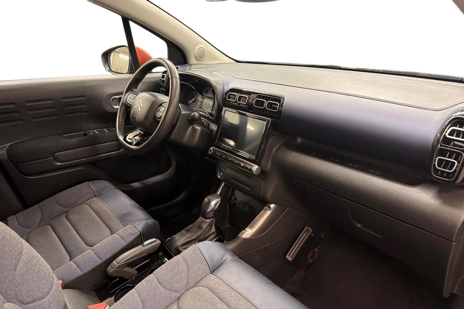 Citroen C3 Aircross OZK-631 carousel image
