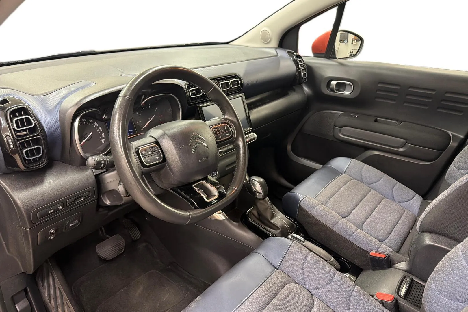 Citroen C3 Aircross OZK-631 carousel image