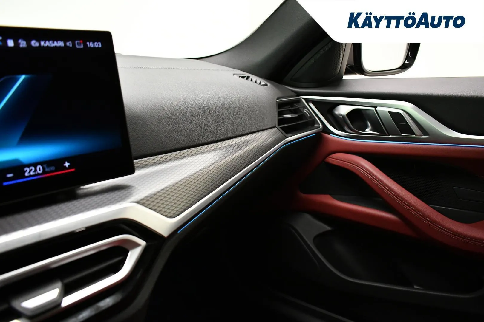 BMW i4 NMU-767 carousel image