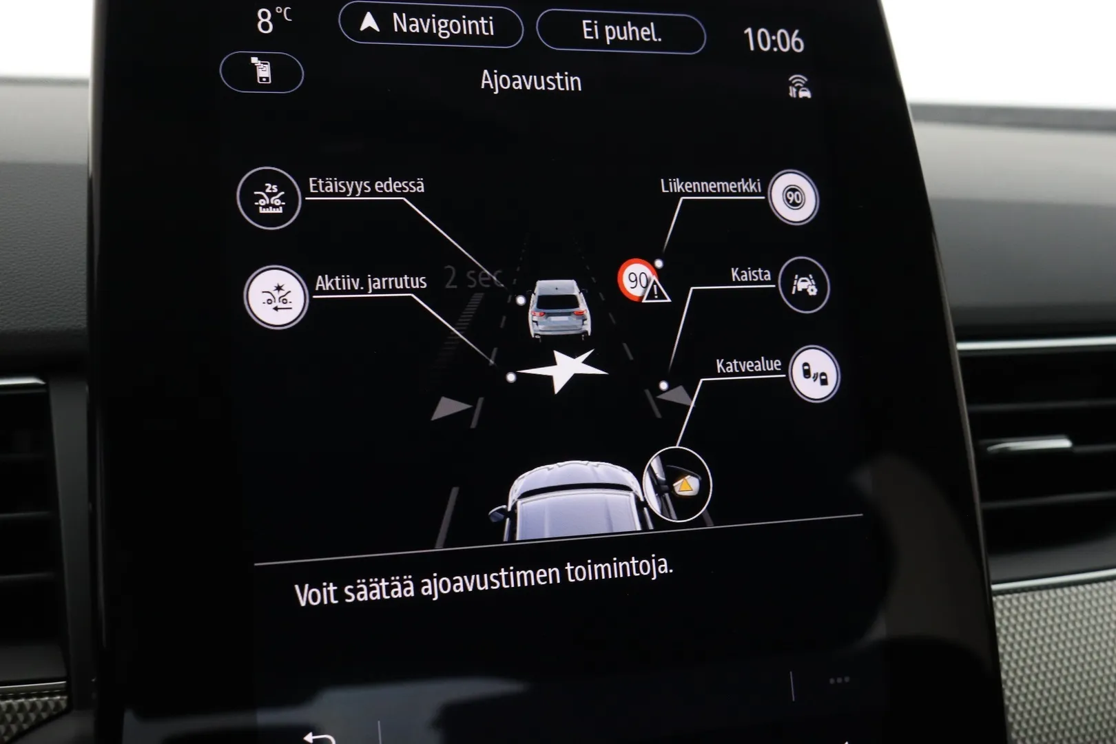 Renault Arkana EUE-836 carousel image