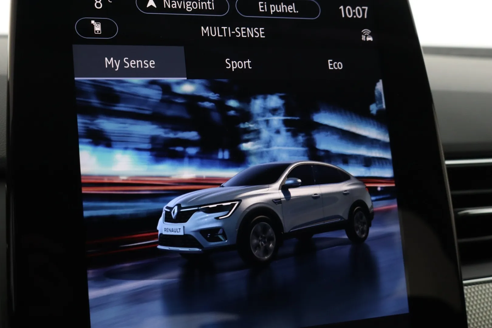 Renault Arkana EUE-836 carousel image