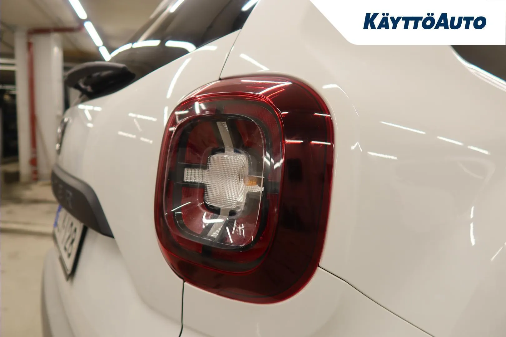 Dacia Duster CLY-128 carousel image