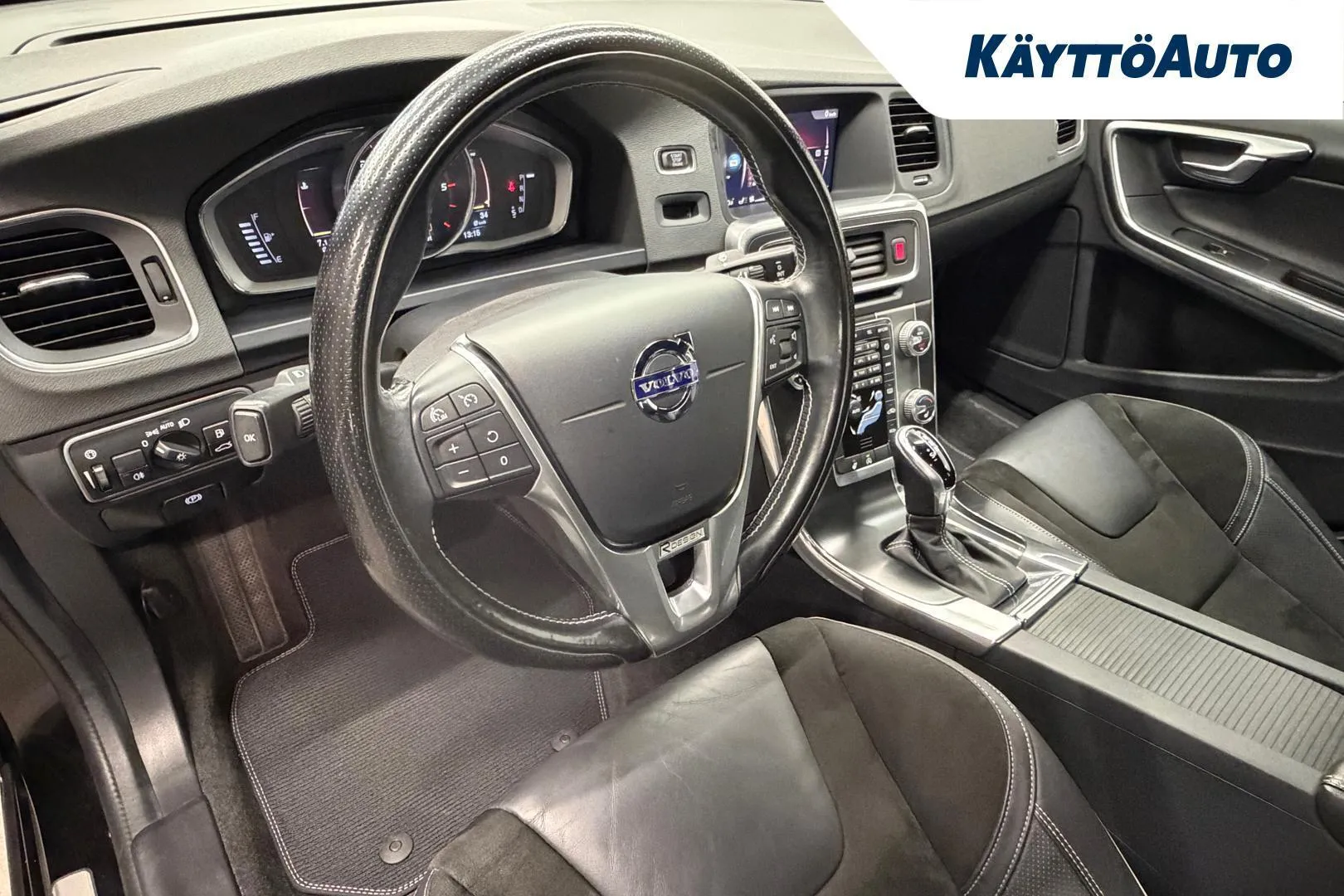 Volvo S60 XOR-196 carousel image