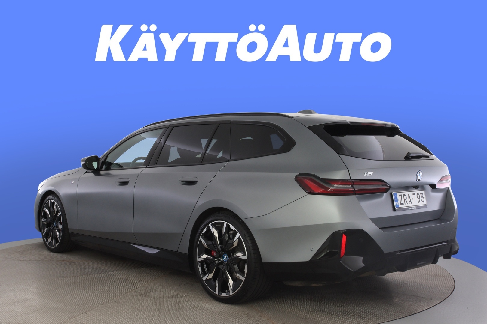 BMW i5 M60 G61 Touring M60 xDrive 2024, kuva 3/38