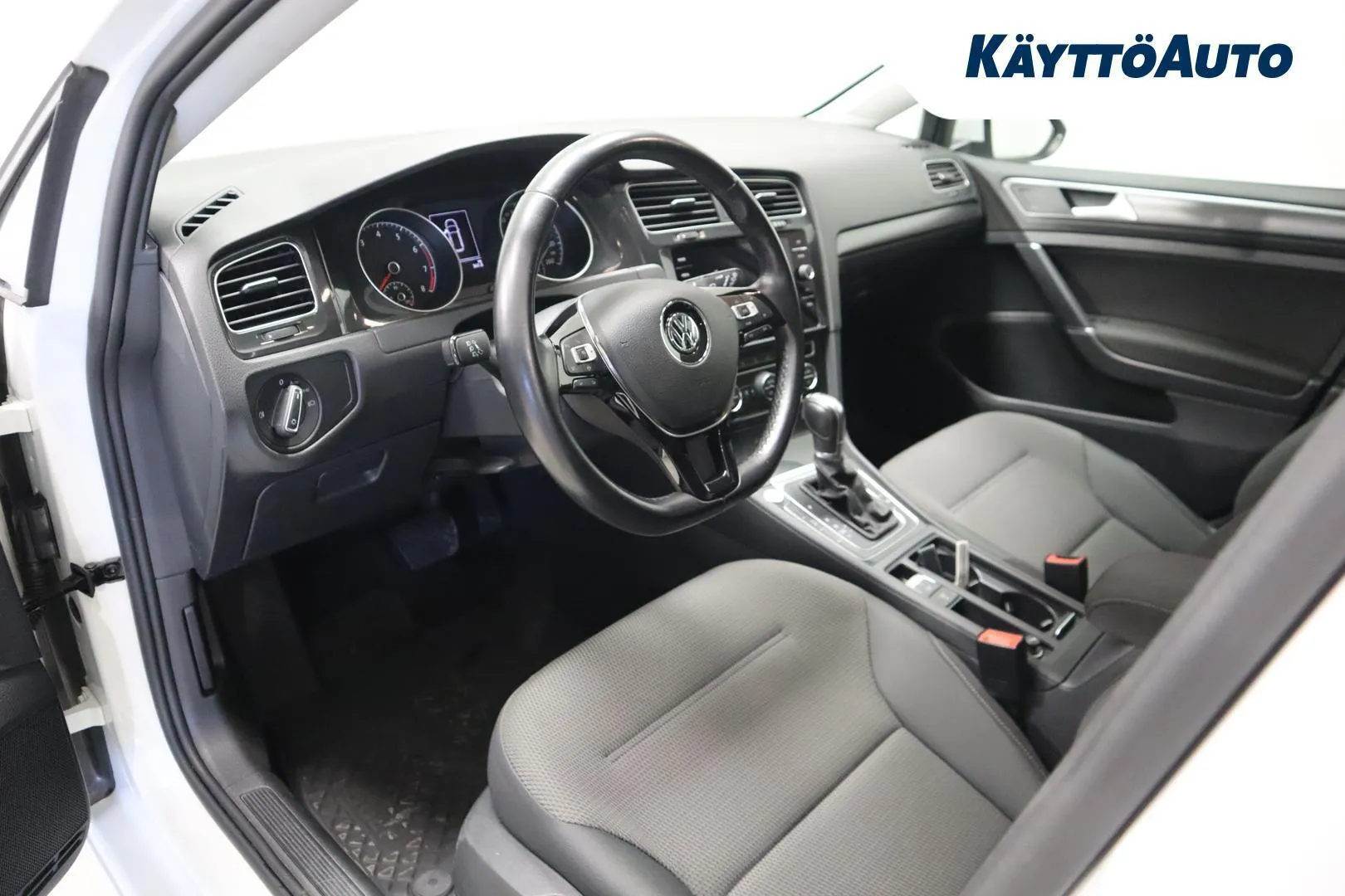 Volkswagen Golf KTM-174 carousel image