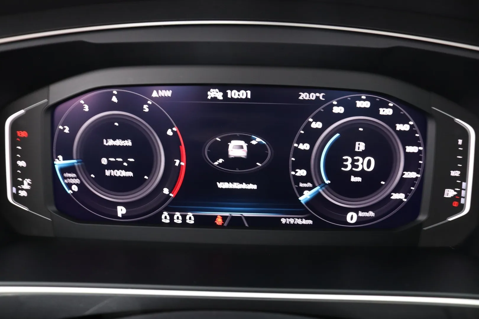 Volkswagen Tiguan FRG-985 carousel image