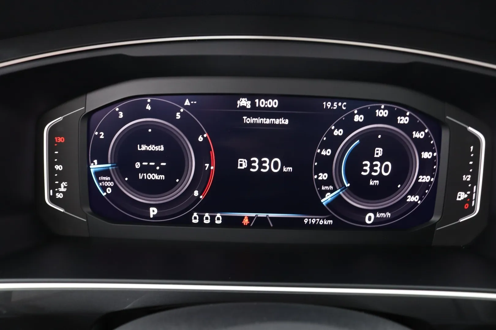Volkswagen Tiguan FRG-985 carousel image