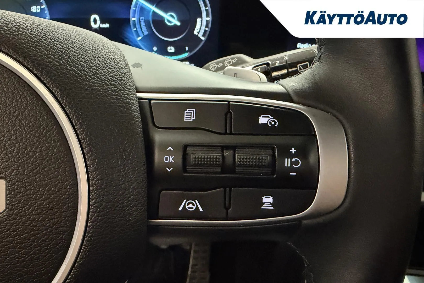 Kia Sportage IRH-409 carousel image