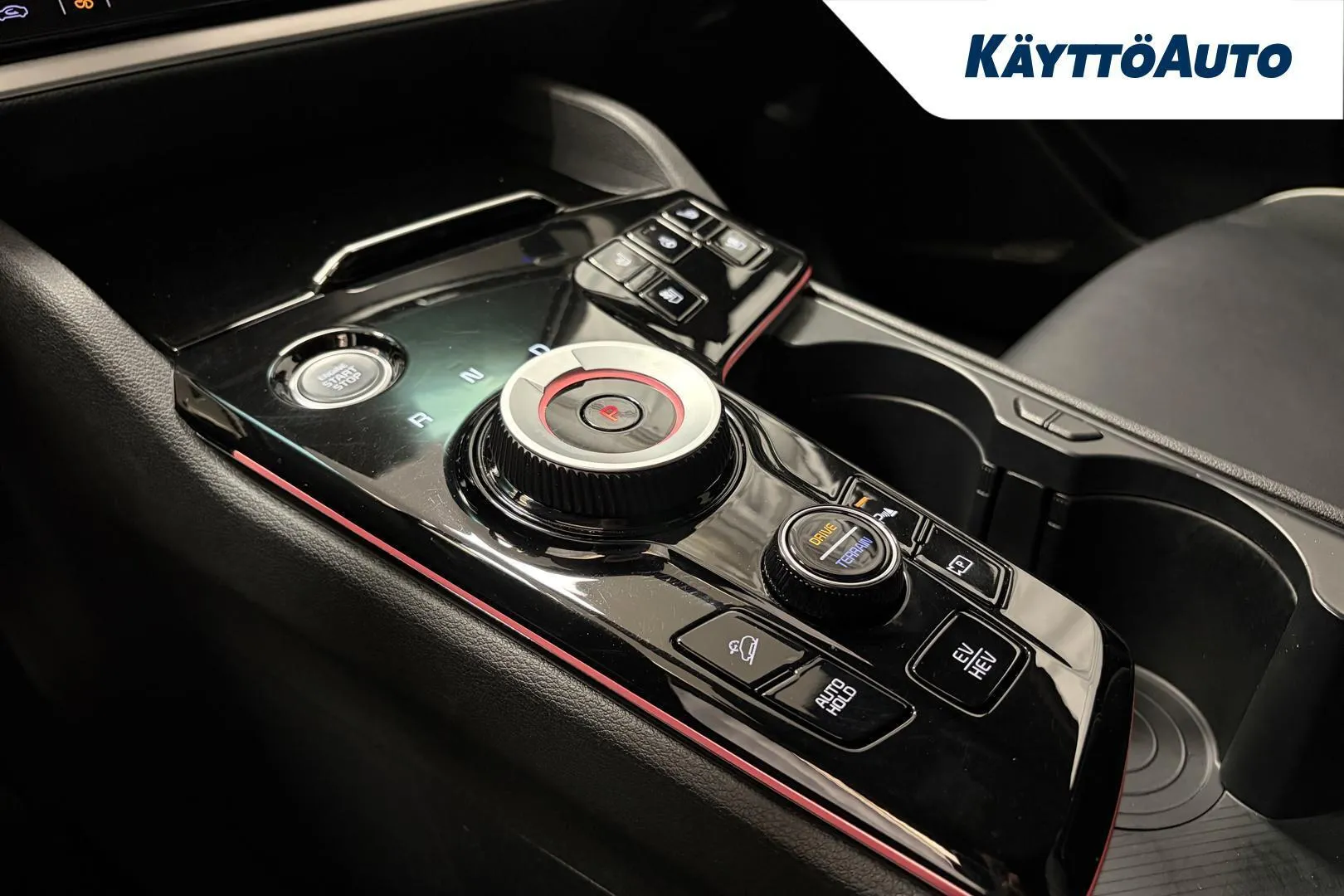 Kia Sportage IRH-409 carousel image