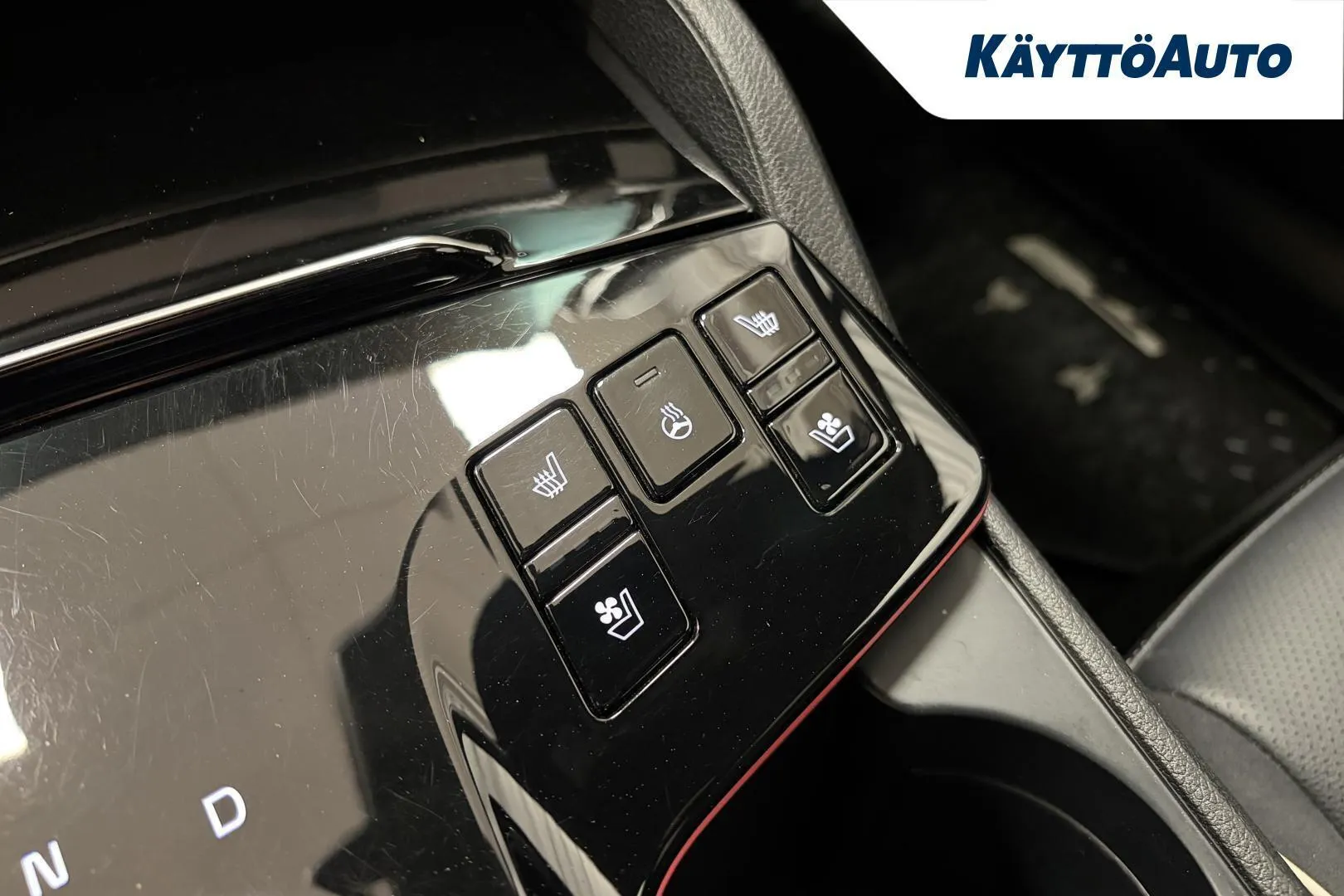Kia Sportage IRH-409 carousel image