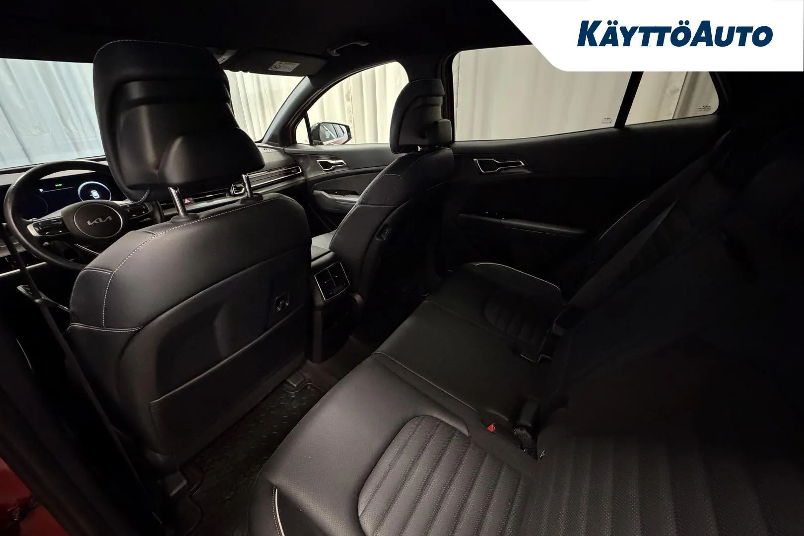 Kia Sportage IRH-409 carousel image