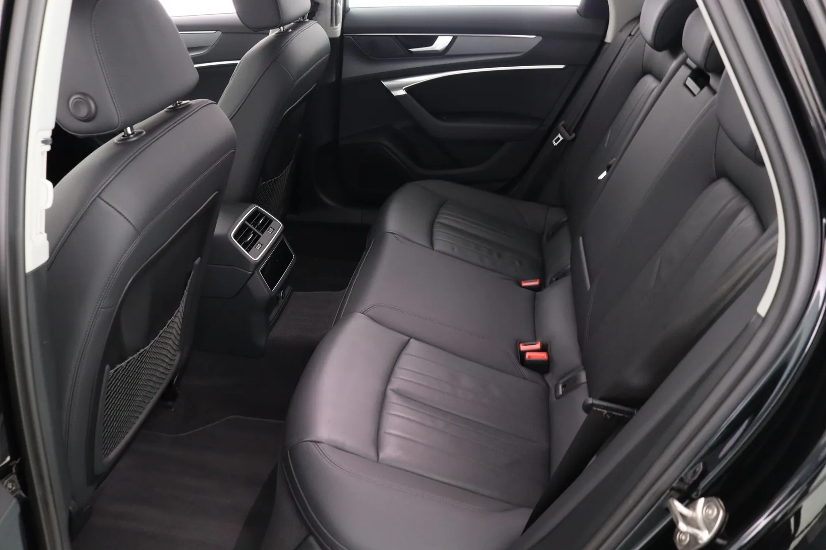 Audi A6 IRE-341 carousel image