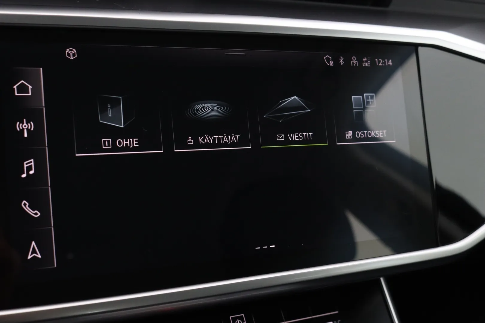 Audi A6 IRE-341 carousel image