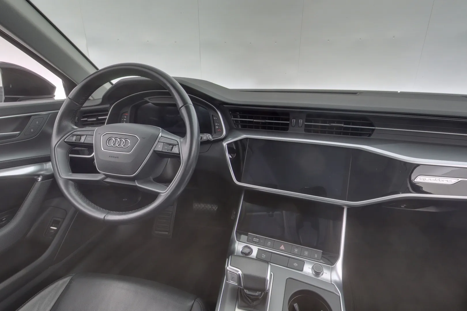 Audi A6 IRE-341 carousel image