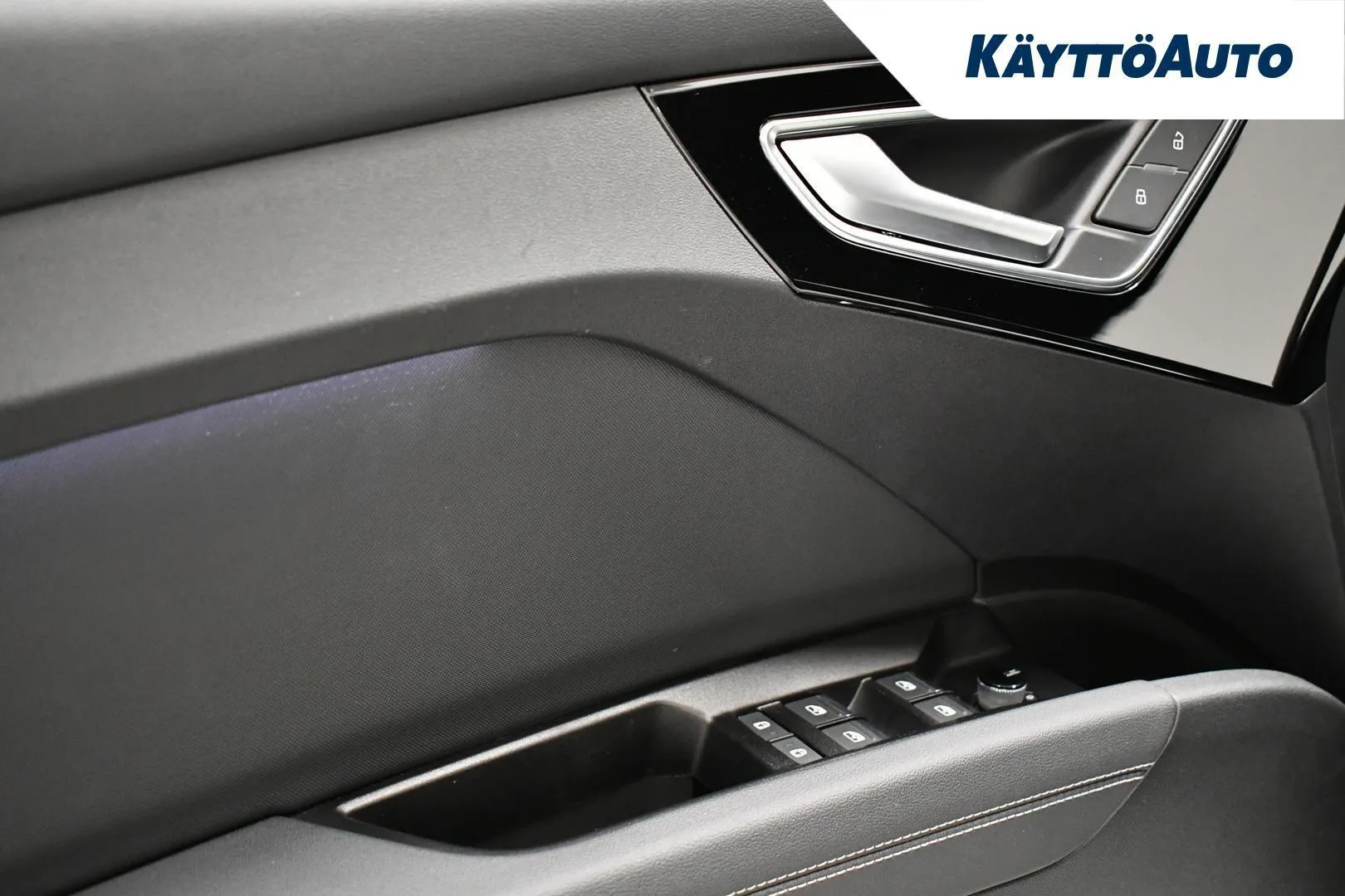 Audi Q4 e-tron GPN-888 carousel image