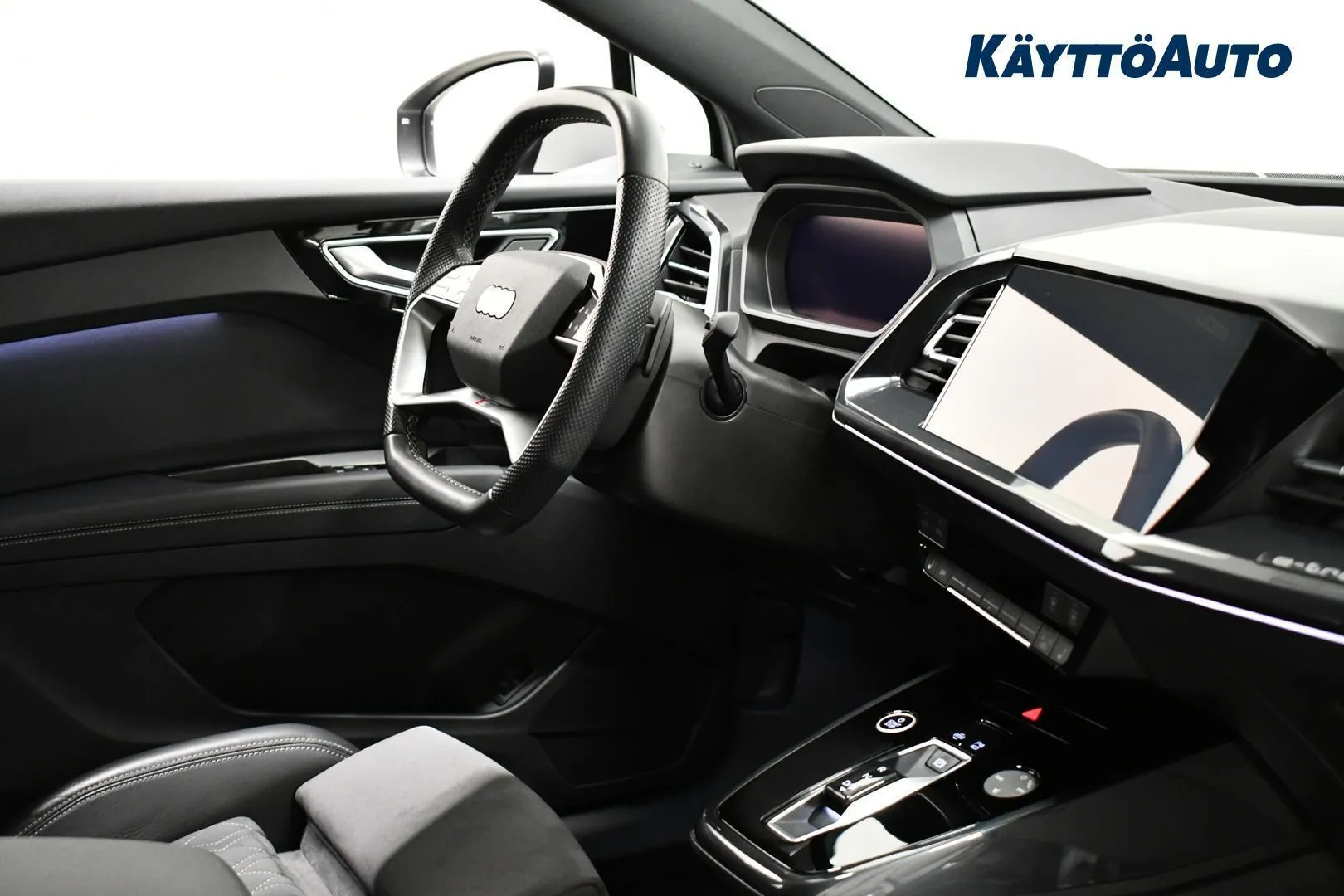 Audi Q4 e-tron GPN-888 carousel image