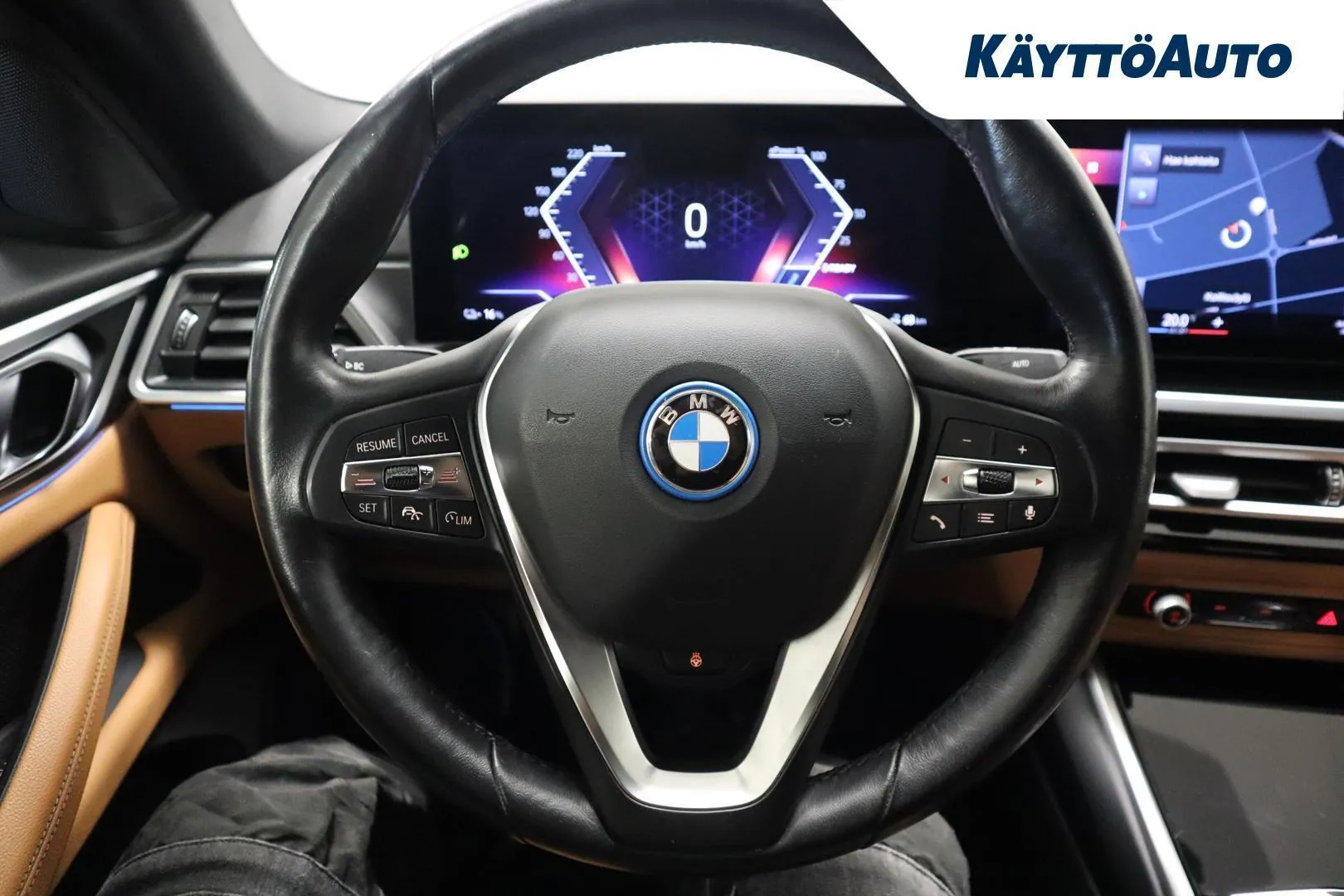 BMW i4 MON-816 carousel image