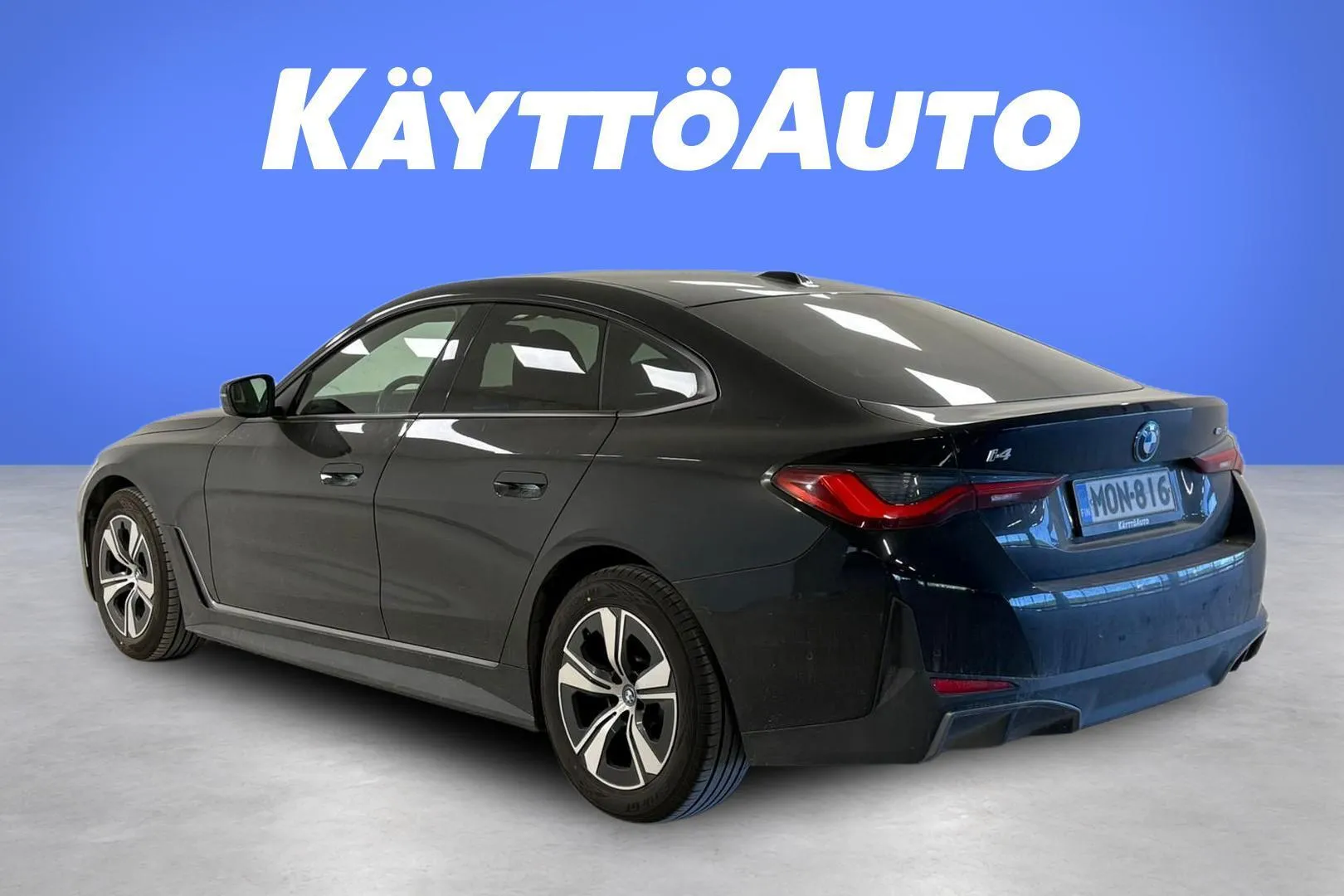 BMW i4 MON-816 carousel image