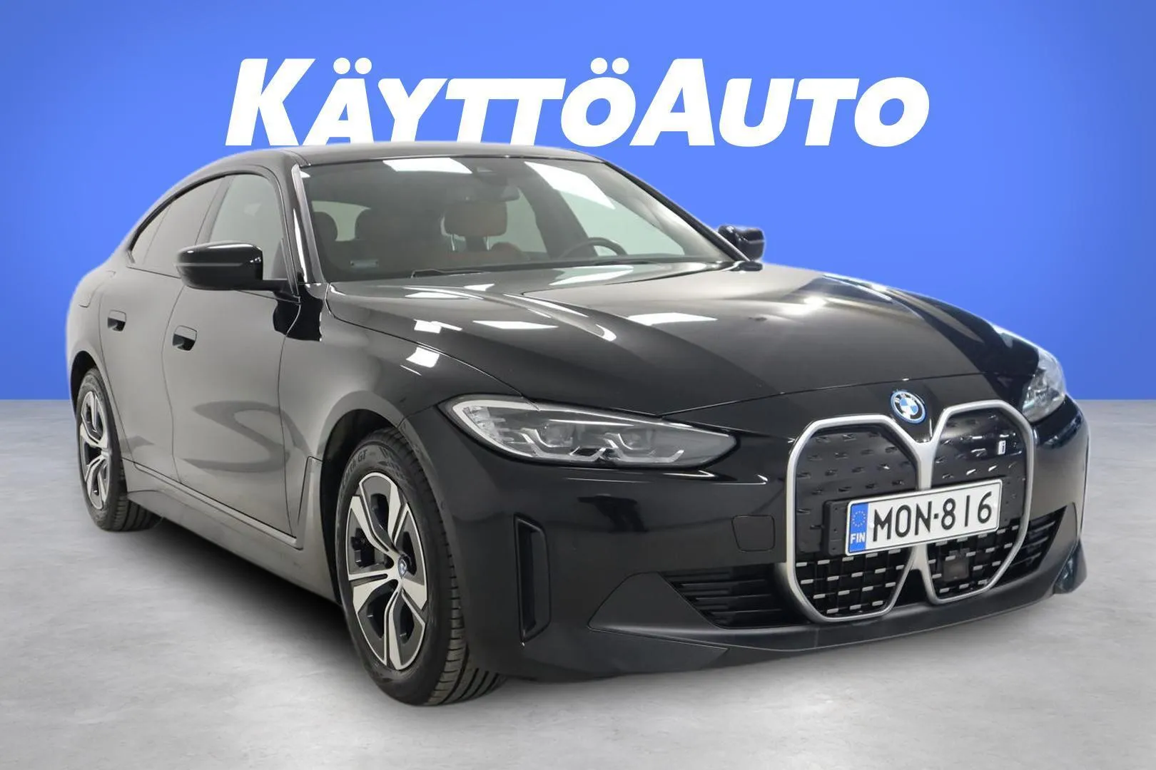 BMW i4 MON-816 carousel image