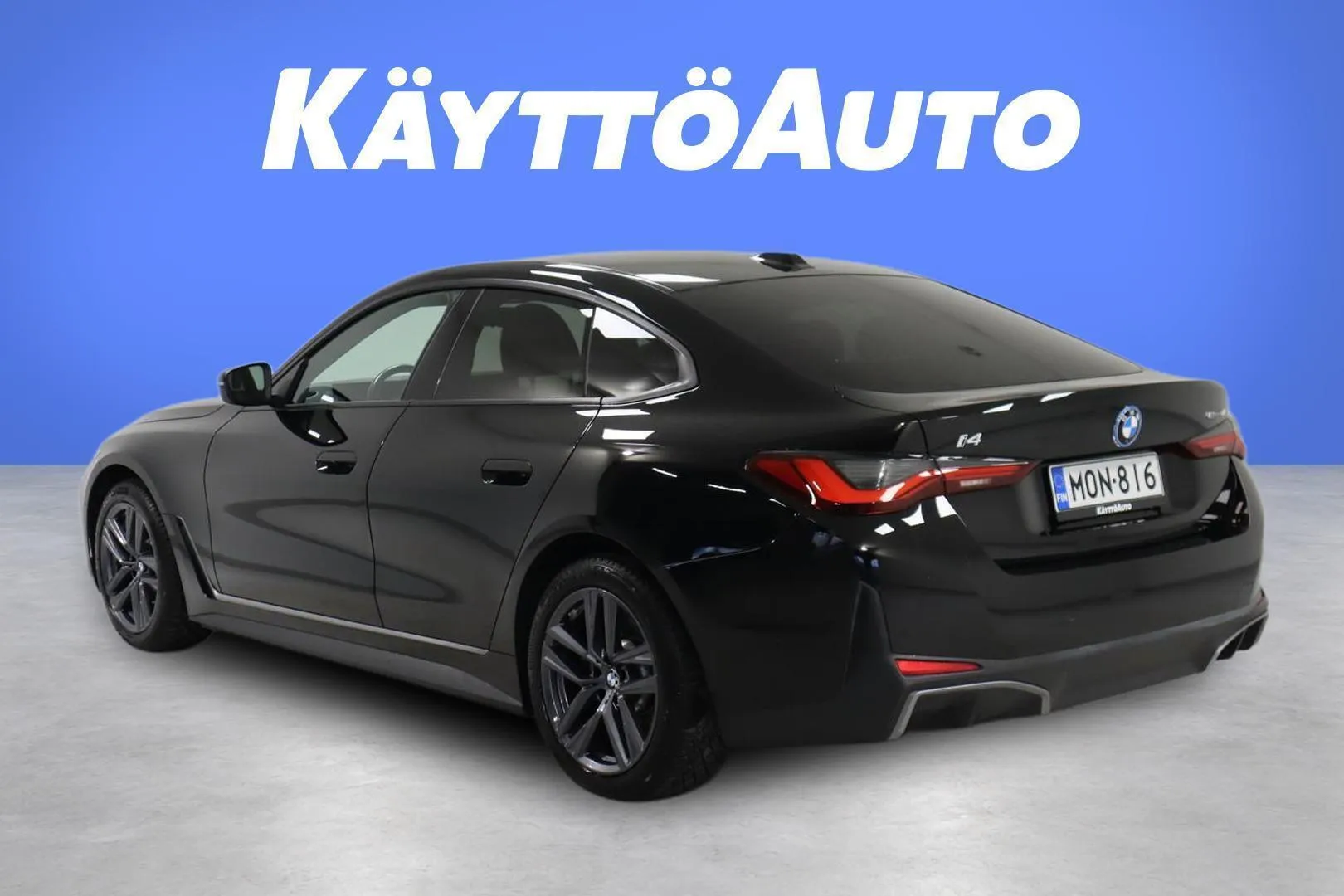 BMW i4 MON-816 carousel image