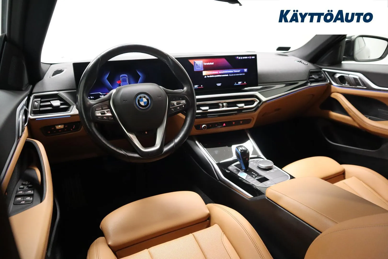 BMW i4 MON-816 carousel image