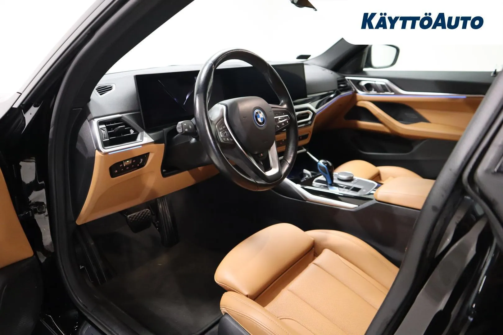 BMW i4 MON-816 carousel image